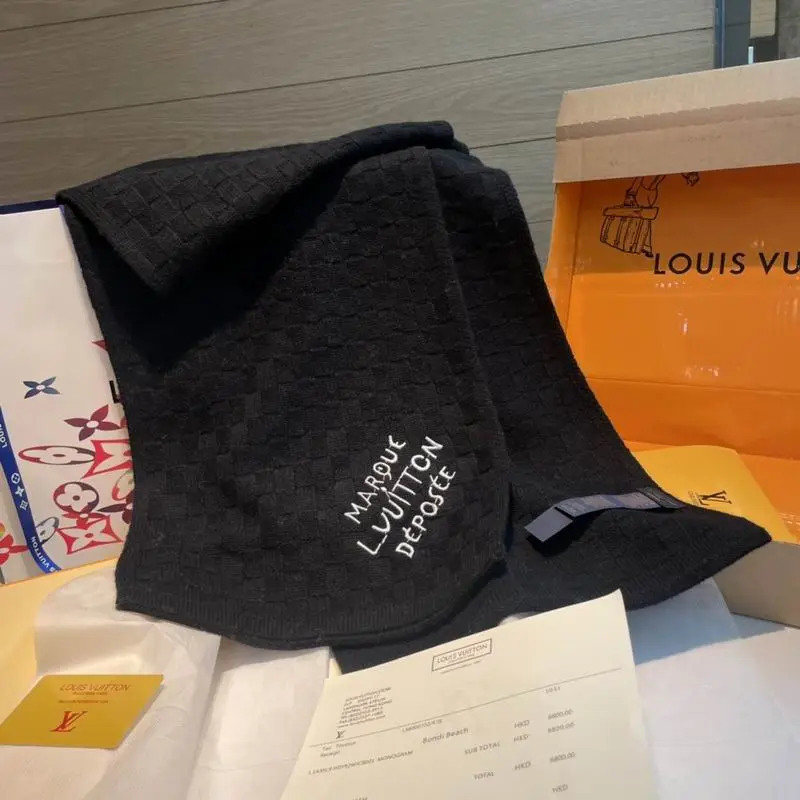 LV Scarf 29X178cm E (1)