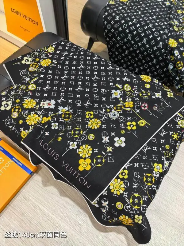 LV scarf 140X140cm 70%羊绒30%真丝 E48 (24)