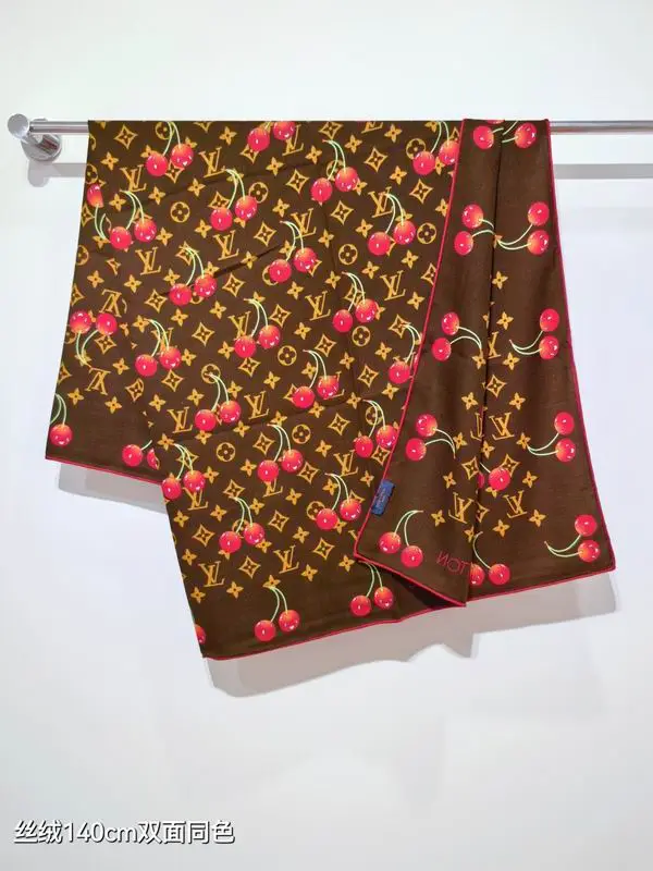 LV Scarf 140X140cm 70%羊绒30%真丝 E12 (28)