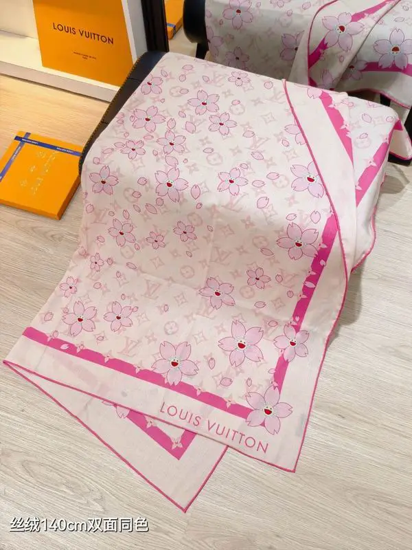 LV Scarf 140X140cm 70%羊绒30%真丝 E43 (16)