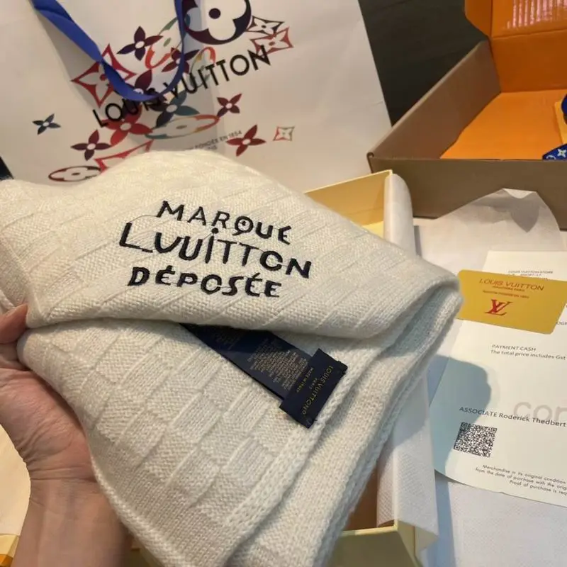 LV Scarf 29X178cm E (1)