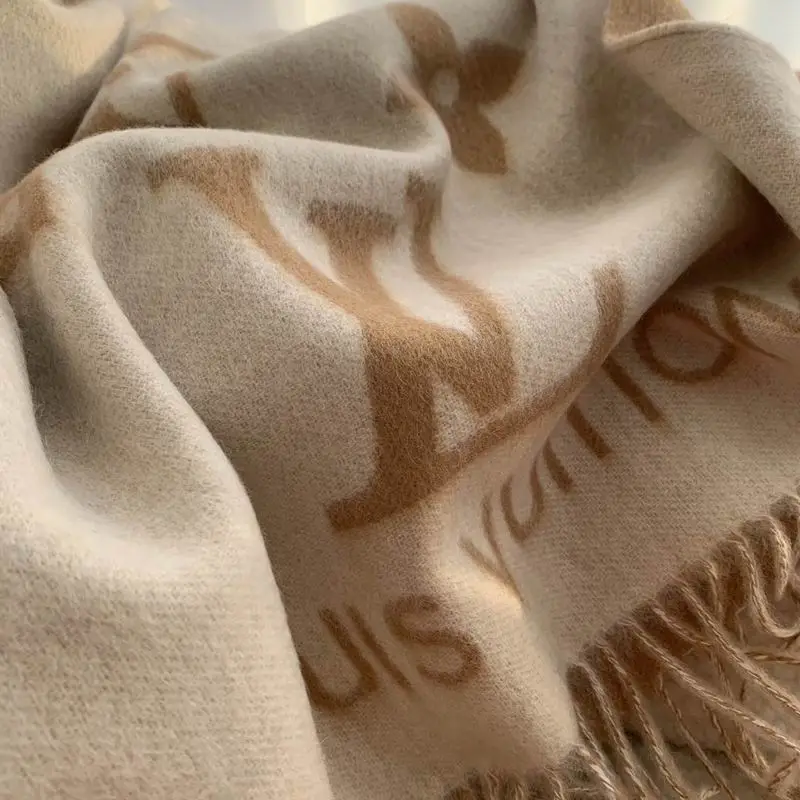 LV scarf 45X190cm E (2)
