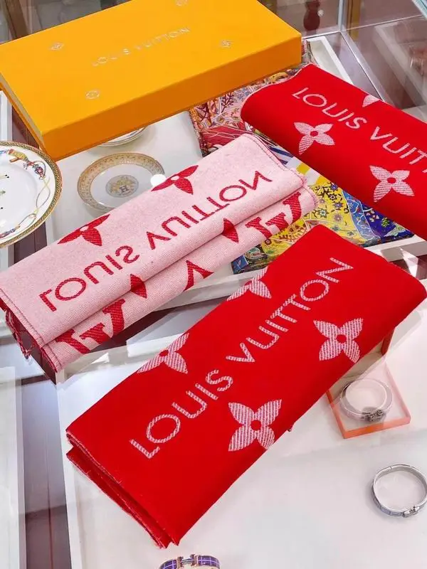 LV 34X180cm 100羊毛长巾 E (30)