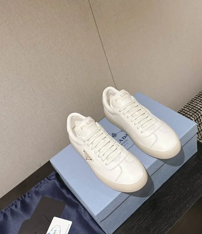 PRADA sz35-40 mnw0302 (1)