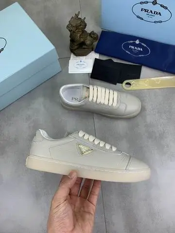 Prada sz35-41 mnh0502 (1)