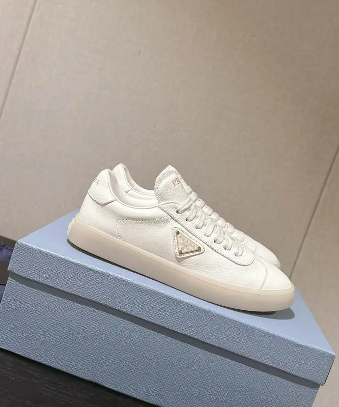 PRADA sz35-40 mnw0302 (1)