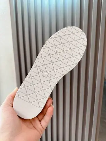 Prada sz35-40 mnh0601 (1)