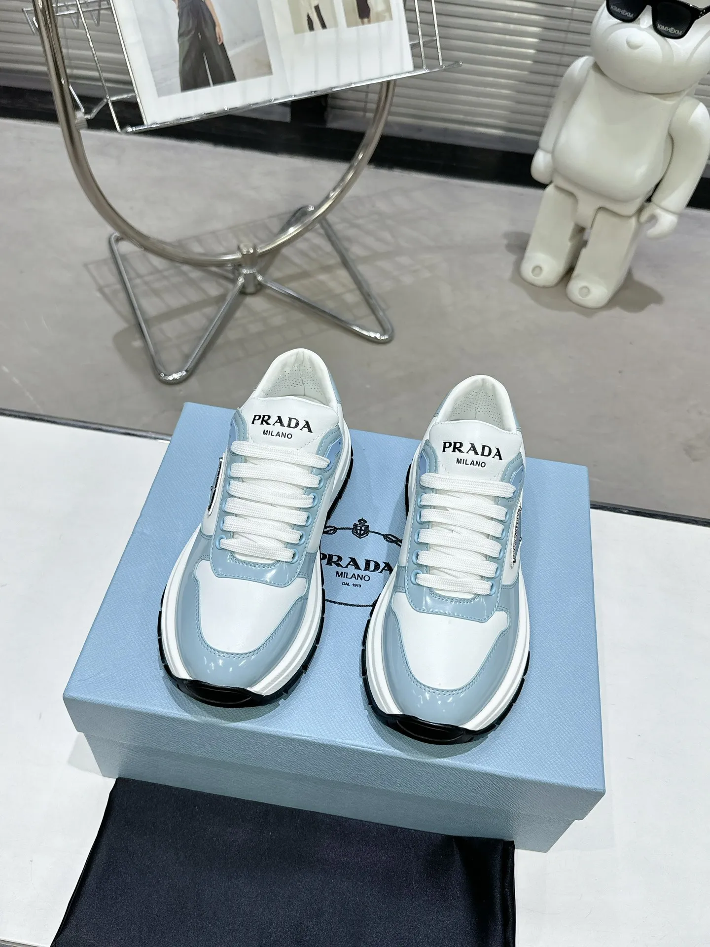 Prada sz35-40 10