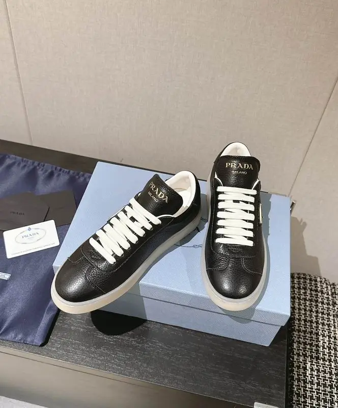 PRADA sz35-40 mnw0302 (1)