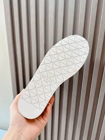 Prada sz35-40 mnh0601 (1)