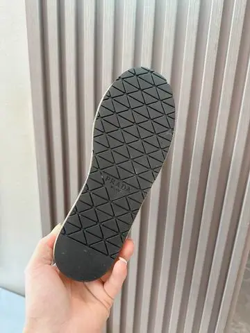 Prada sz35-40 mnh0601 (1)