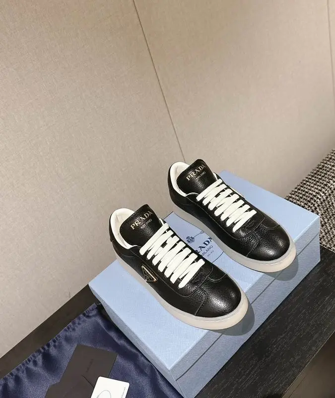 PRADA sz35-40 mnw0302 (1)