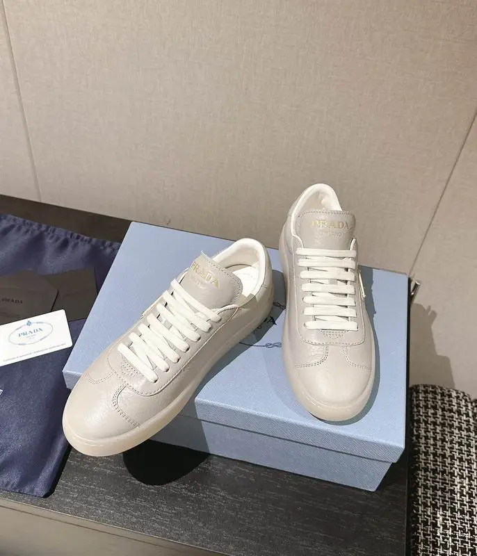 PRADA sz35-40 mnw0302 (1)