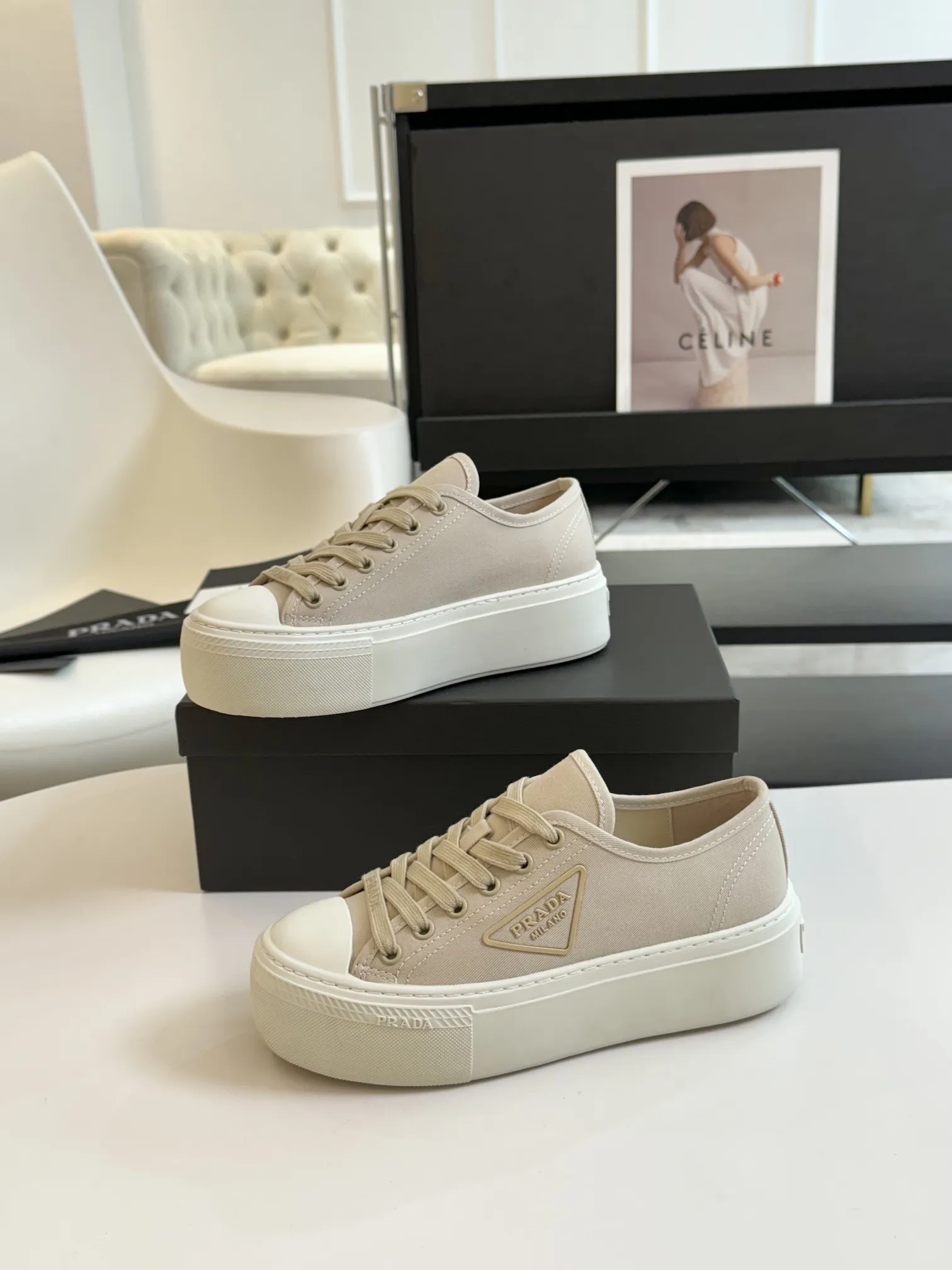 Prada sz35-40 15