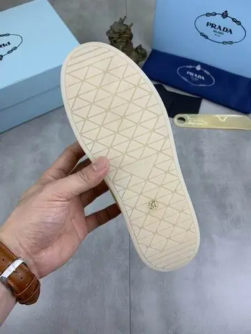 Prada sz35-41 mnh0502 (1)