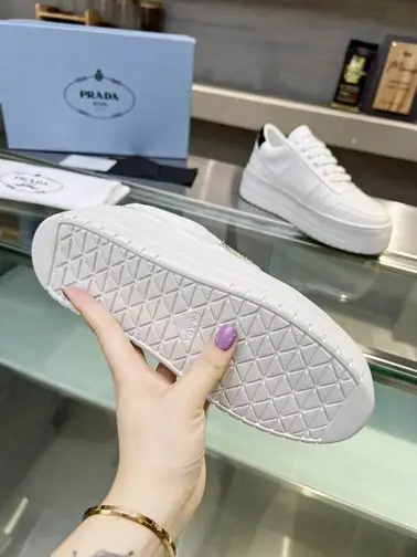 Prada sz35-40 mnh0605 (1)