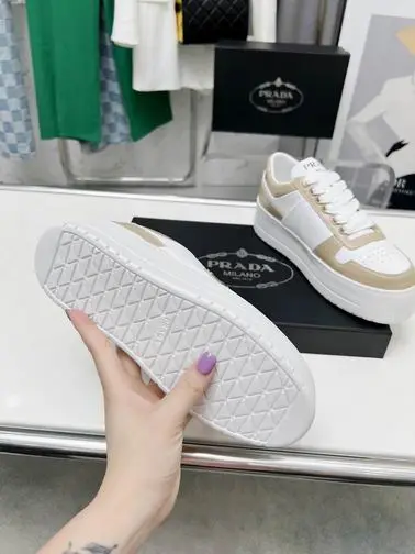 Prada sz35-41 mnh0604 (1)