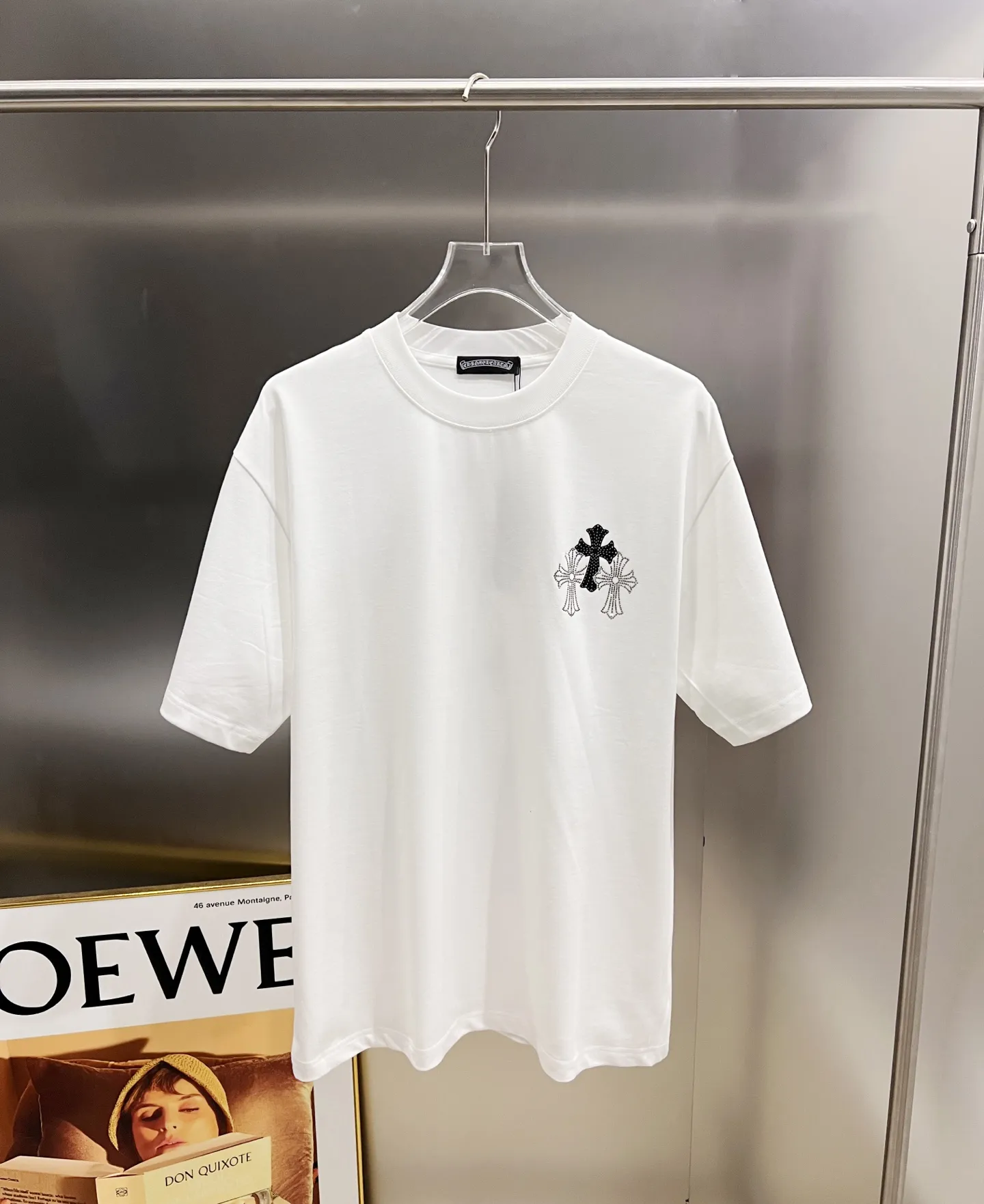 P80 CH克罗 2025秋冬新款 短袖T恤 十字架发泡工艺+中东澳钻设计工艺 实物很棒🔥男女同款宽松版 尺码S M L XL XXL 五个码 黑色 白色