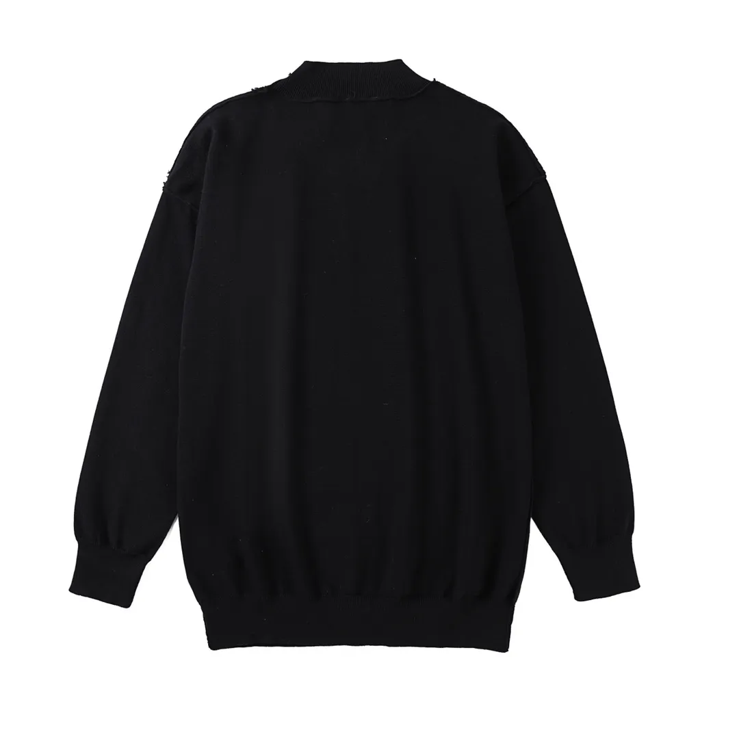 🔥🔥P120 巴黎世家 25秋冬做破毛衣 面料采用48支羊毛混纺,正面以3B stencil标识绣花,高密度绣花是一种独特且高级的,特殊水洗效果处理后形成了一种的独特做旧效果 尺码:XS S M L