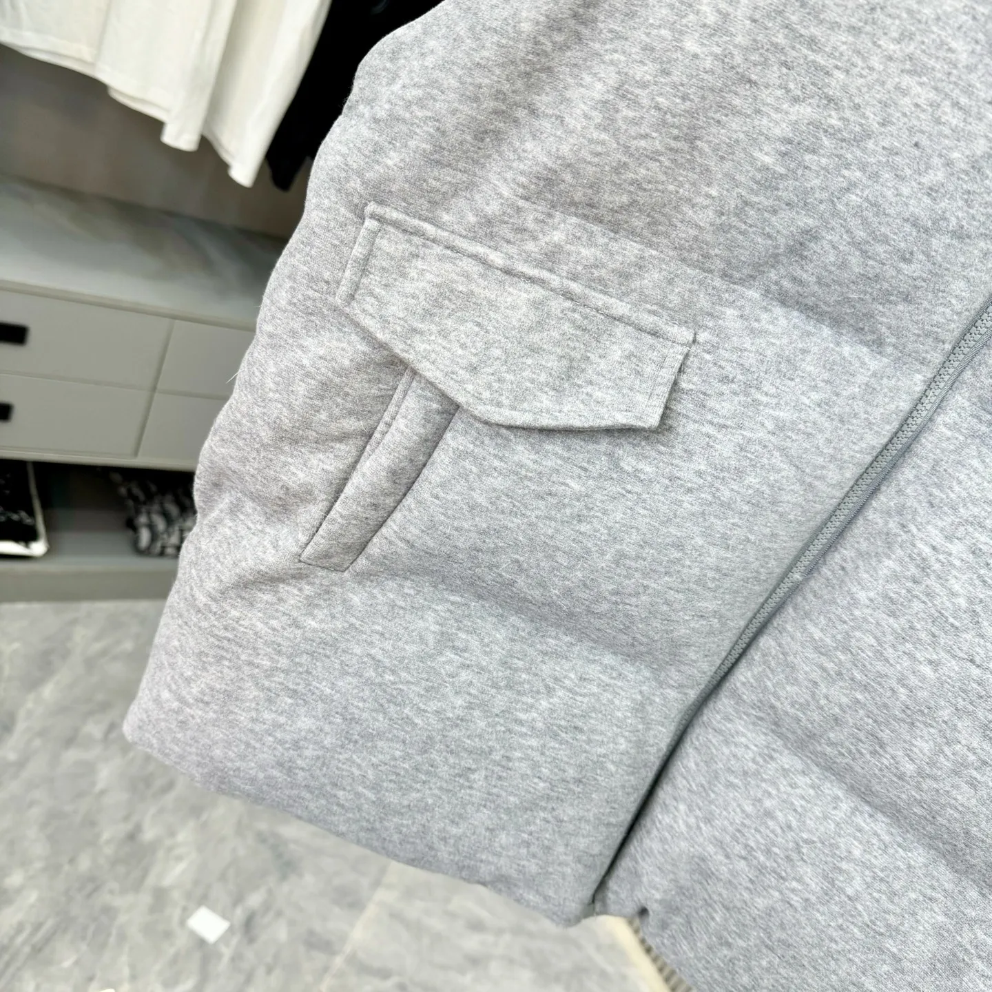 羽绒服活动价🔥🉐150 L XL?XXL 高品质 羽绒马甲（白鸭绒）🔥 速速（手慢无）