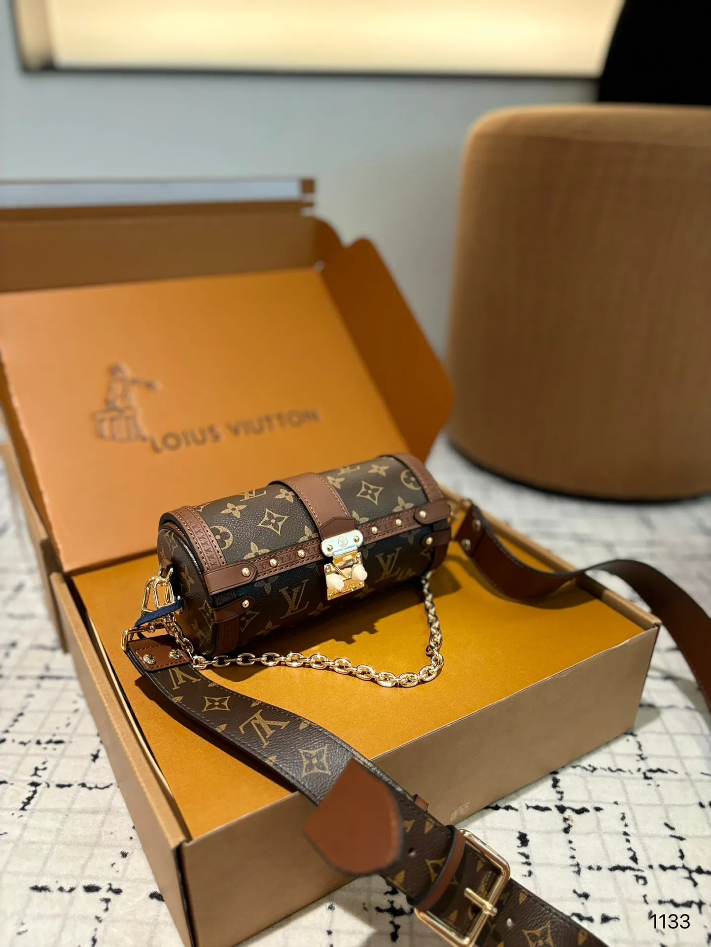 P205配折叠盒 尺寸20.10cm LV 芭比龙 全钢五金牛皮版本 颜值高 日常出街首选 任何搭配都能够轻松驾驭 时尚潮流