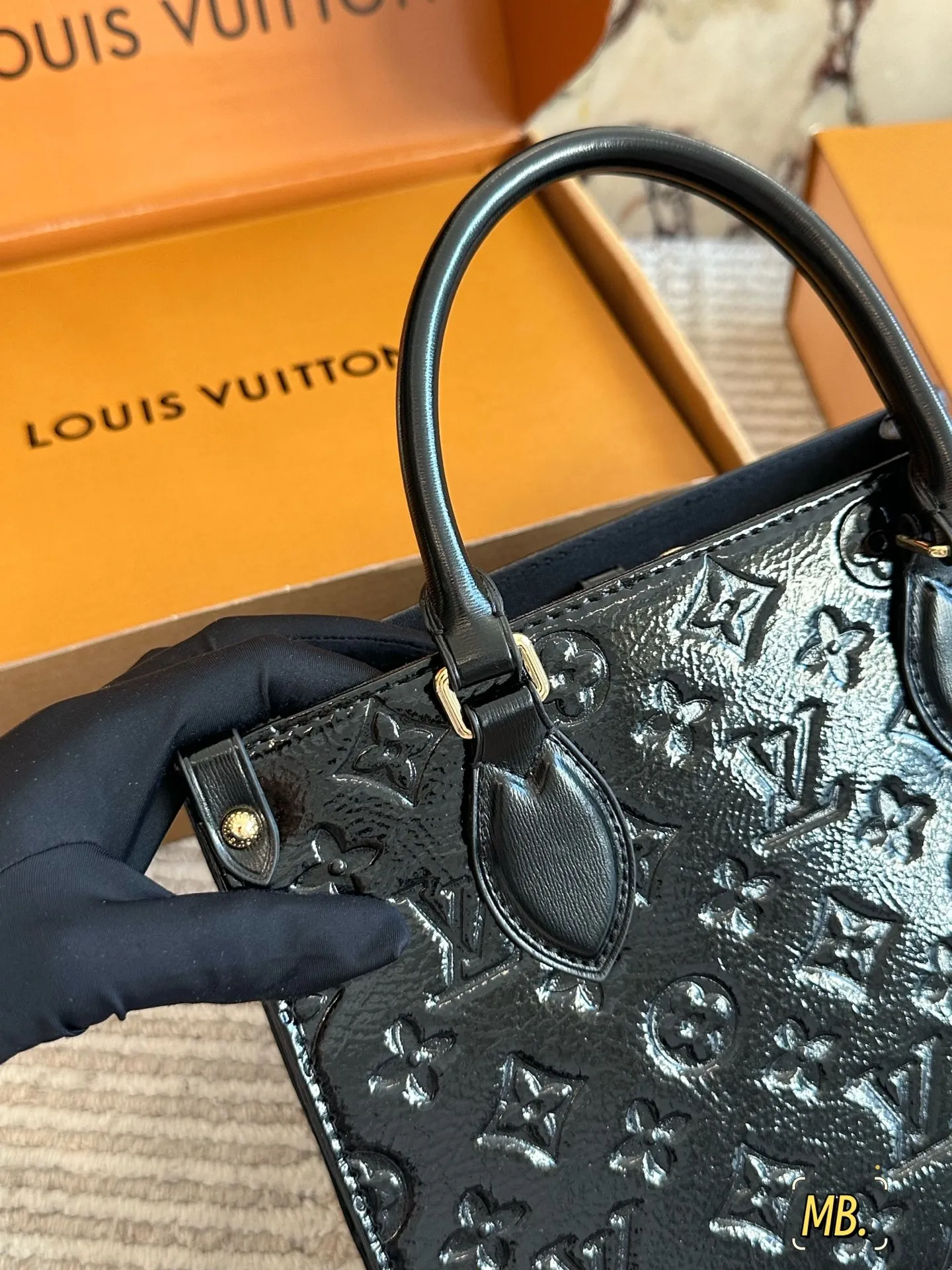 💰 185 配盒 新款丛林 size:25*19cm (小号) ONTHEGO小号手袋 搜索🔍 L家 onthego购物袋