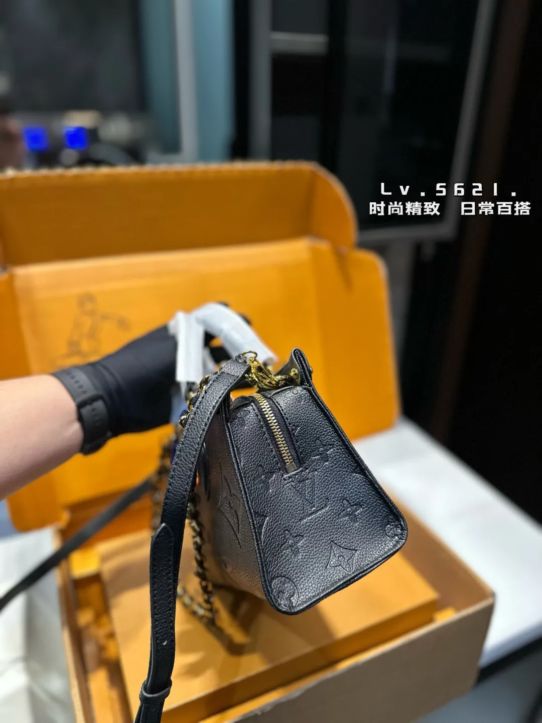 ❤️p160（礼盒包装）❤️ LV路易威登 onthego eastwest 横款托特包丛林包链条包 尺寸25.10.14