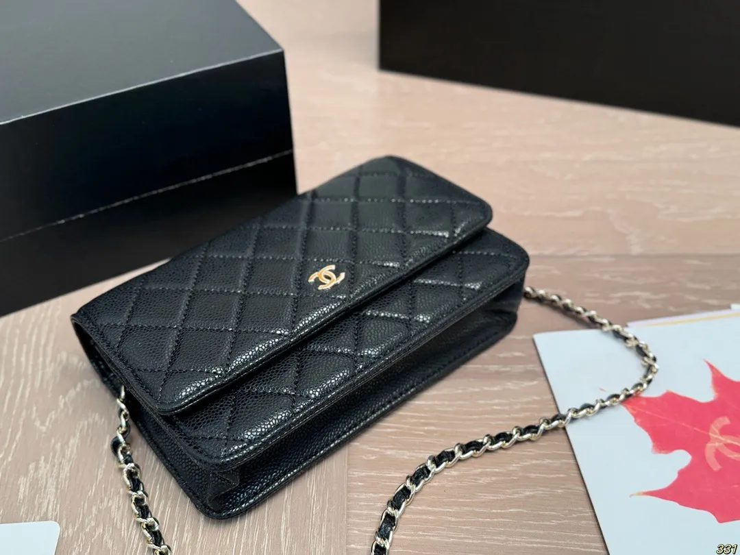 &yen;150全套飞机盒包装 size：20*13cm ⚠️牛皮 升级版 🔍 小香家 发财包 woc发财包，可以有😎 必须给自己安排 Chanel发财包香奶奶包中最经常用的一只