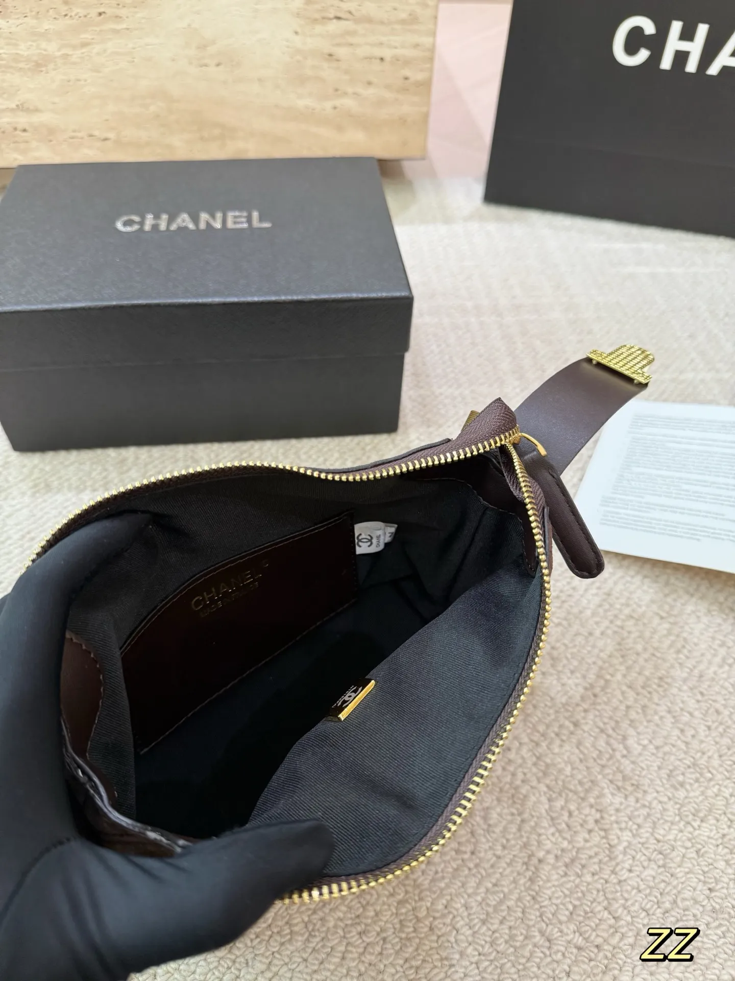 P130 麂皮 Chanel香奈儿饭盒包 中古系列 可手提 可斜挎 配礼盒🎁尺寸19.16