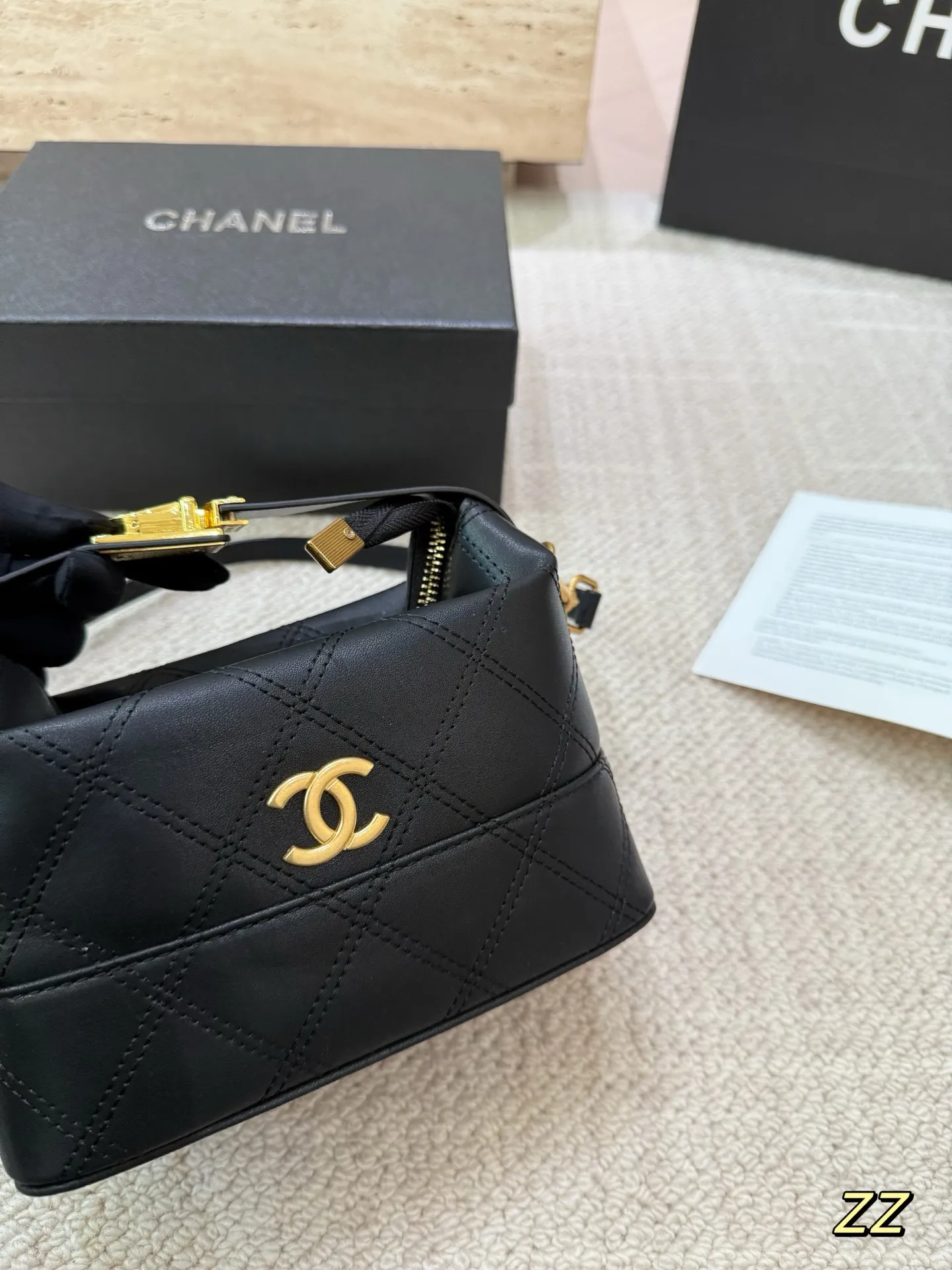P130 Chanel香奈儿饭盒包 中古系列 可手提 可斜挎 配礼盒🎁尺寸19.16