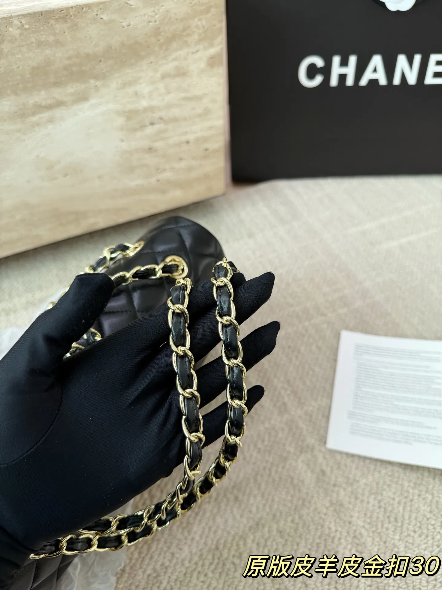 头层皮P250 Chanel香奈儿大号CF羊皮 Chanel 双盖双链 最近各大品牌都在炸大包!太酷啦! 百搭容量大 真的很香 ! 尺寸 30 17cm