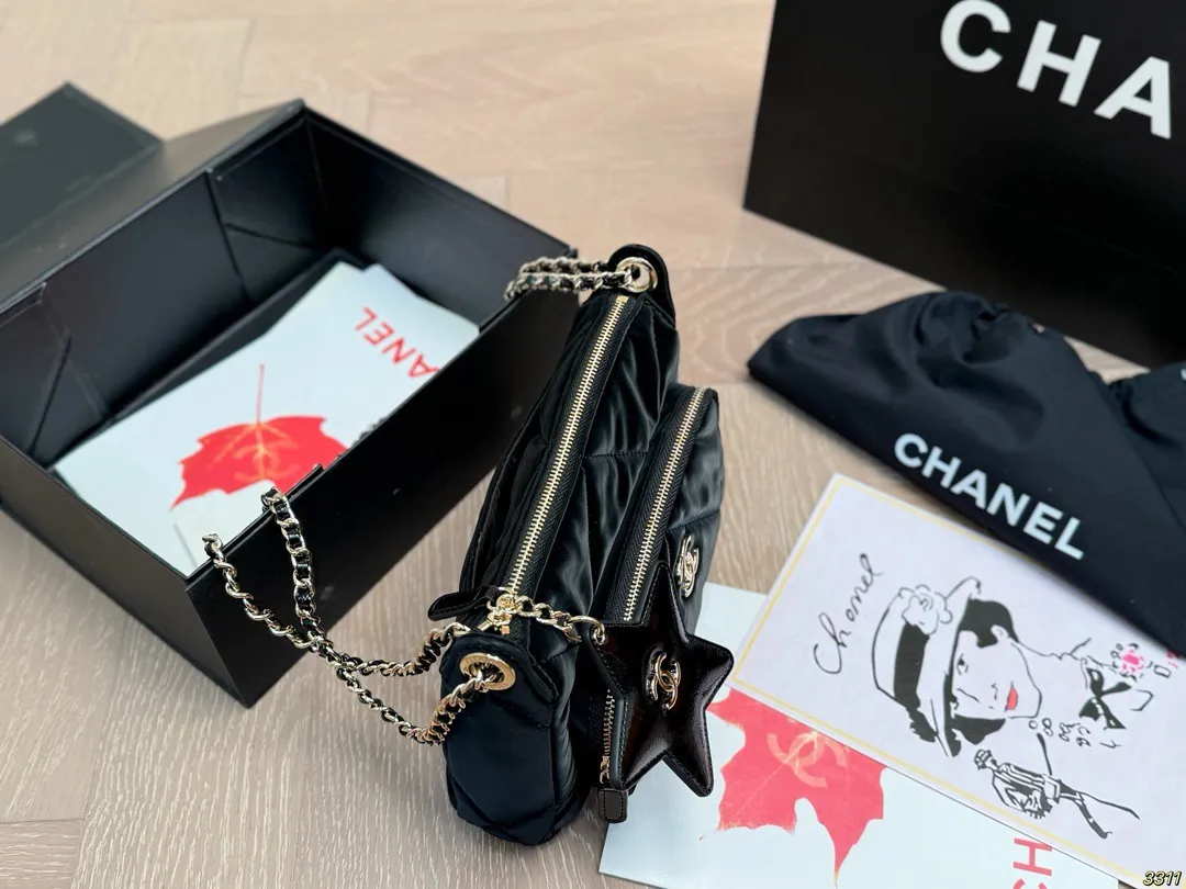 ¥195全套飞机盒包装 25N🎿滑雪胶囊系列 Chanel香奈儿 菱格链条包新款系列 气质百搭 种草款 可甜可咸 又A又飒 尺寸22 15