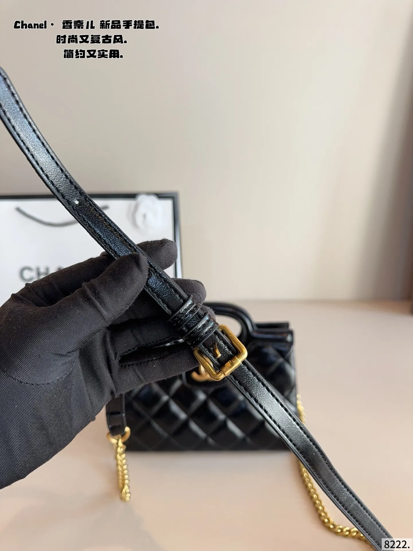 p140 Chanel.香奈儿 单肩包. 质感很高级 容量超级大也很耐用 日常出街背它回头率百分百 就是这种随性慵懒感尺寸:22*8*16cm