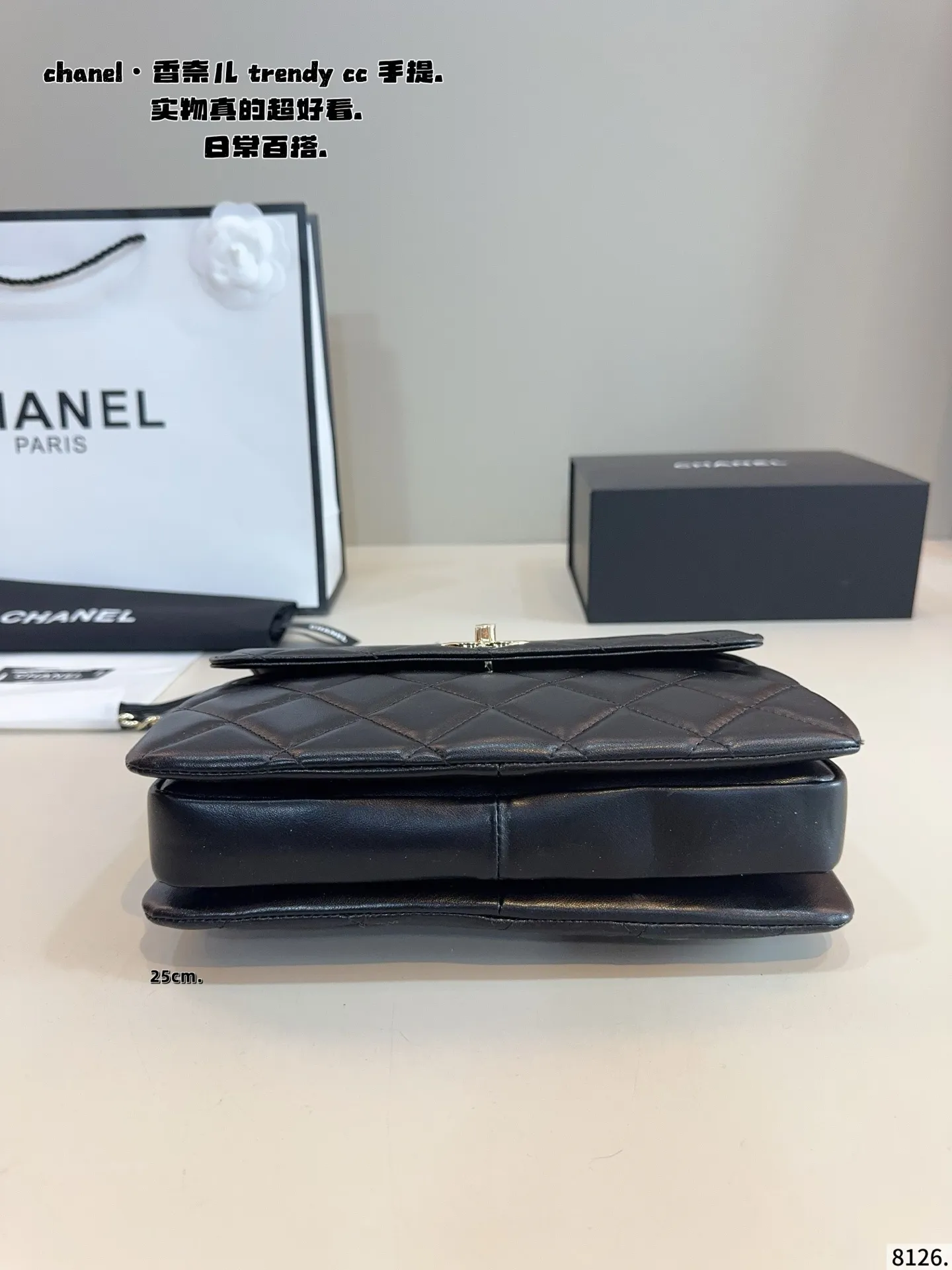 p190p180配礼盒🎁. 香奈儿CHANEL trendy cc 令人一眼钟情双C Logo太吸睛了 经典又特别 皮质很耐用哦 不论单肩斜挎是真香~又酷又随意 是漫不经心的酷女孩啦~尺寸:25*8*18/20*8*14cm