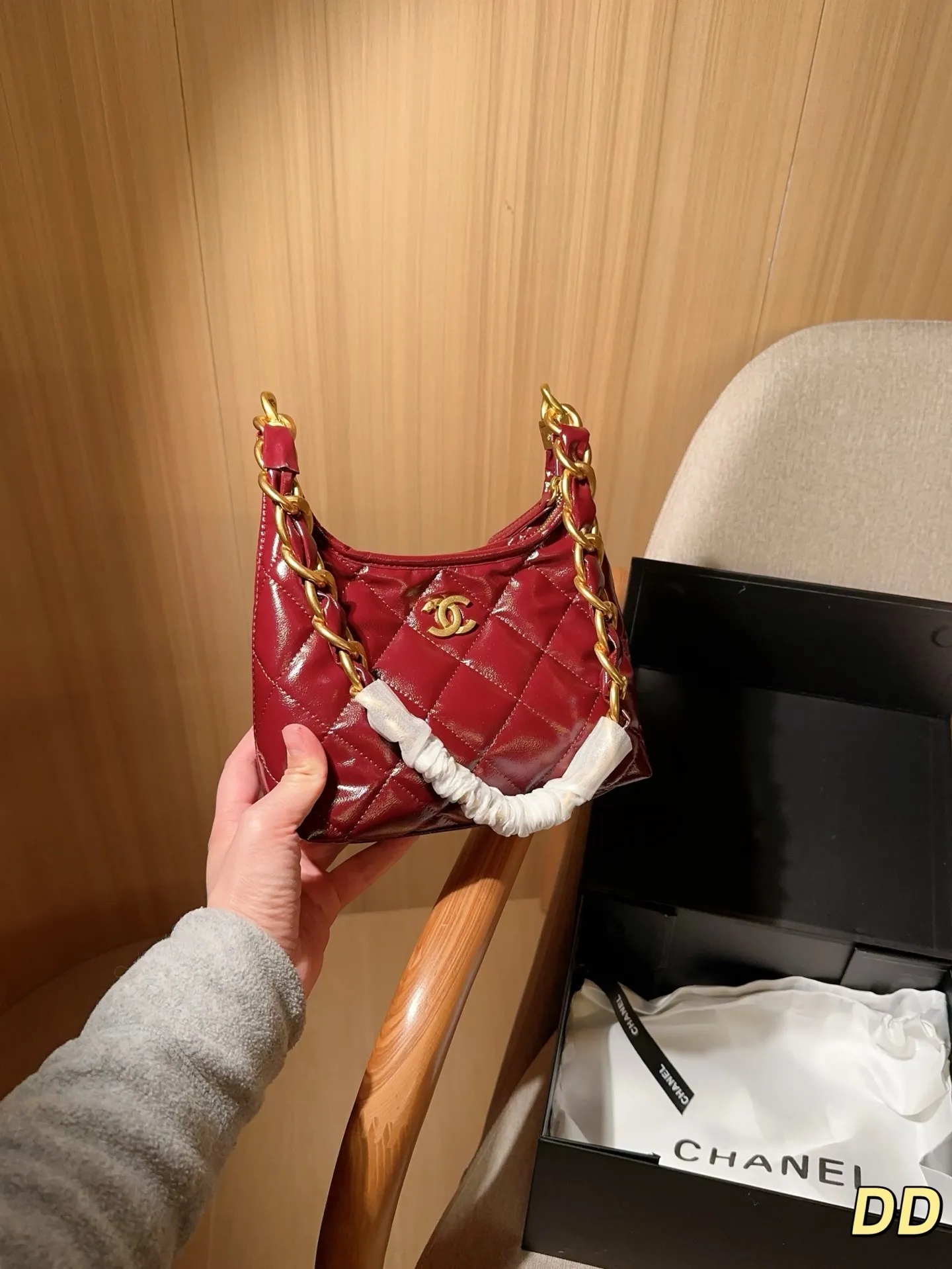 💰145 香奈儿Chanel 24A最新hobo油蜡皮腋下包 尺寸20&times;19&times;8 礼盒包装🎁