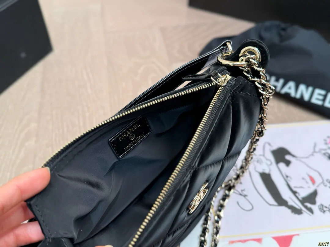 &yen;190全套飞机盒包装 25N🎿滑雪胶囊系列 香奈儿Chanel链条包 自由炙热 舒适惬意 优雅是你 随性也是你 尺寸22 15