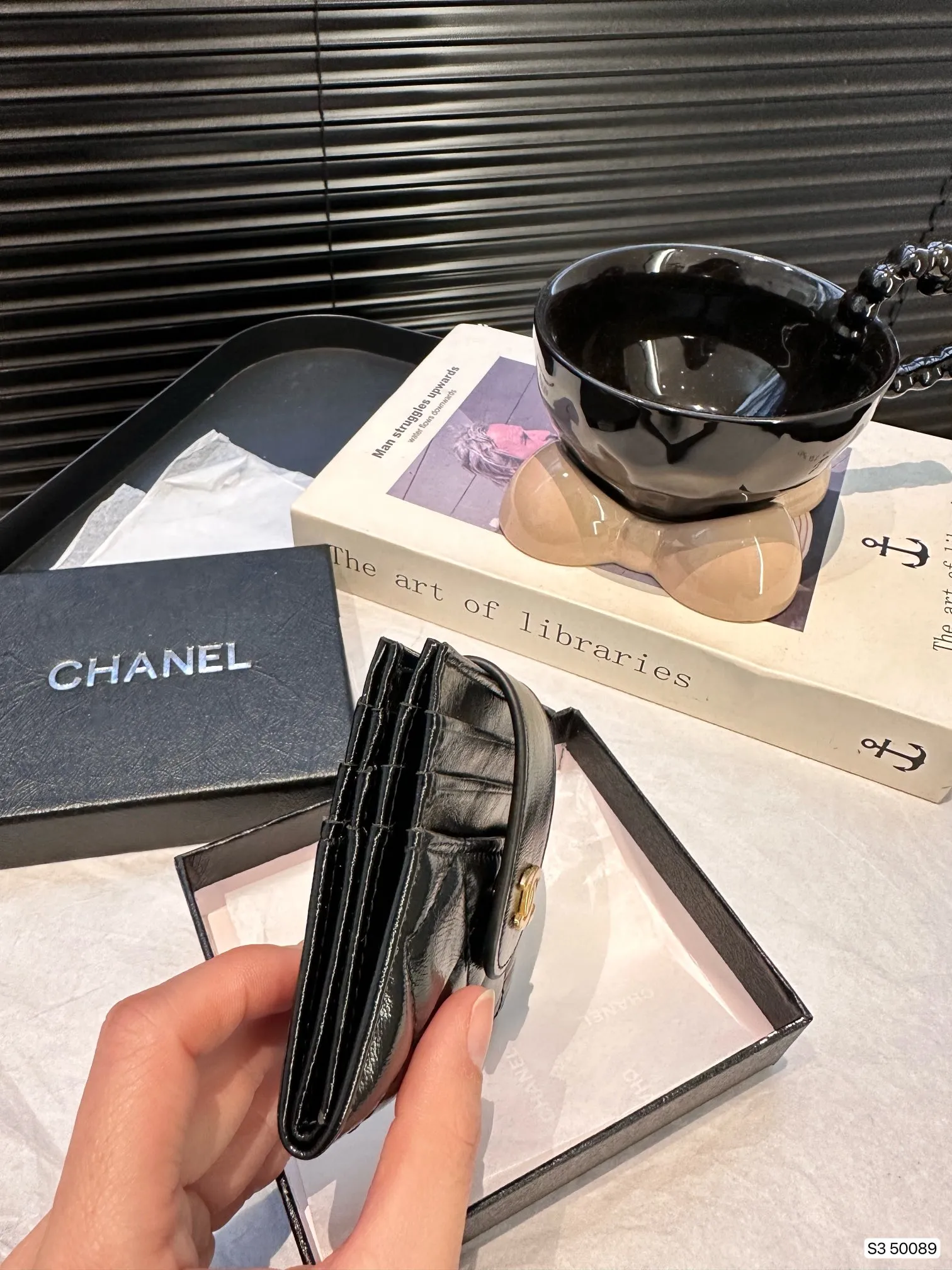 P65 配盒 香奈儿卡包 做工精致，媲美专柜 多功能小钱包卡包 超多卡位时尚美美必备，超级实用！尺寸：10.5 8.5 货号50089