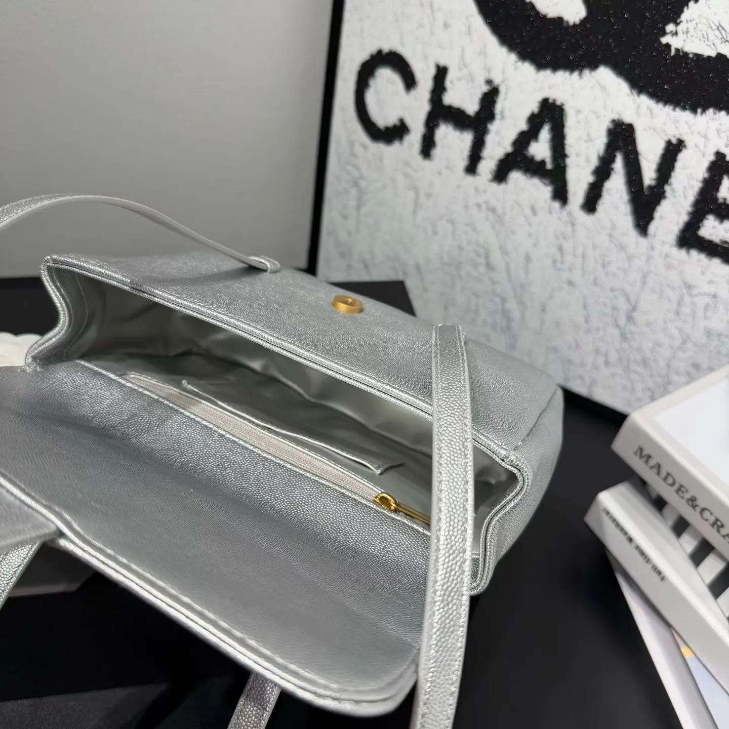 💰199包邮❗ OHANEL ❤️26CJennie明星同款🔥早春系列尺寸:22-15-6cm 材质:小颗粒牛皮