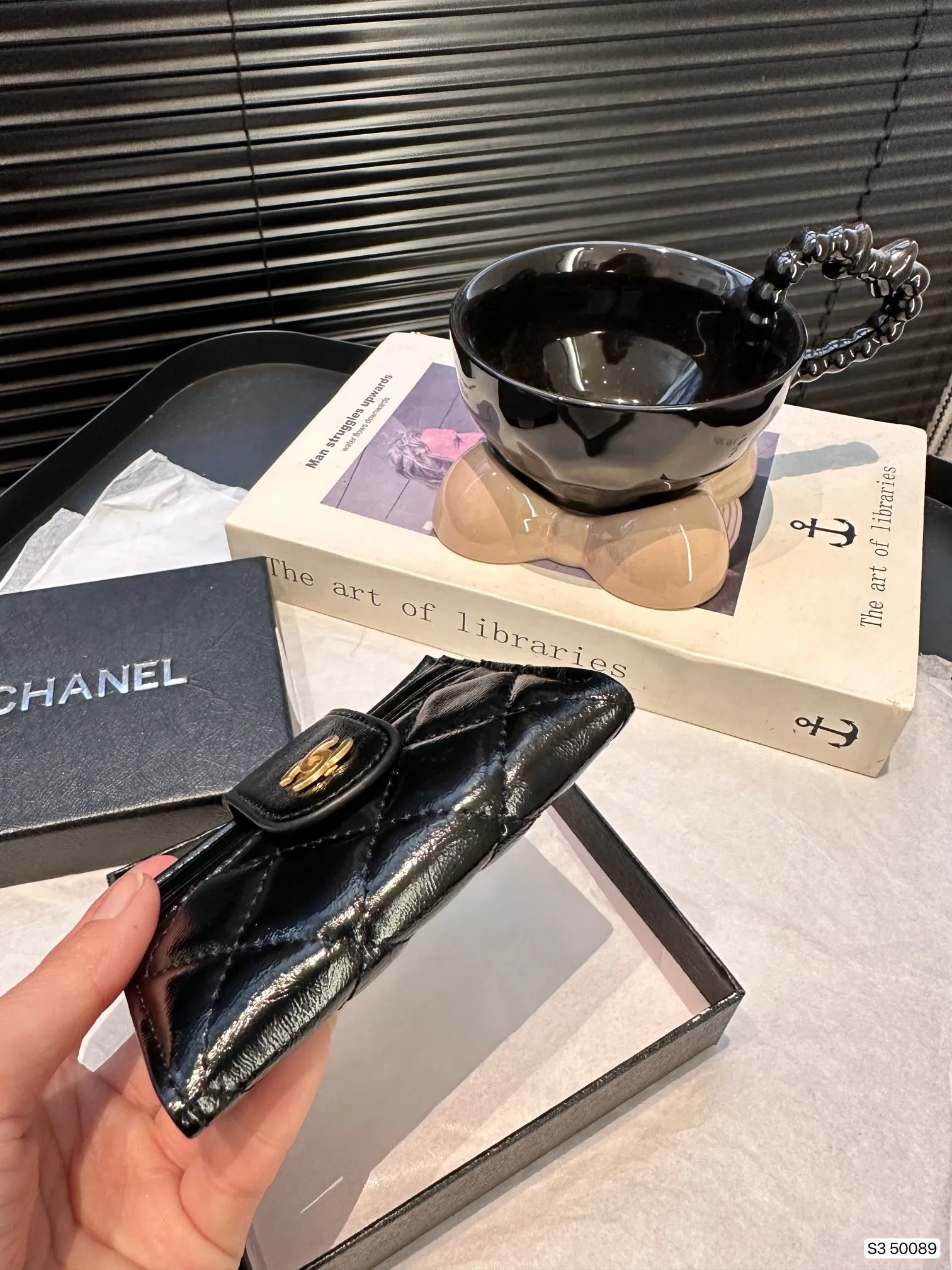 P65 配盒 香奈儿卡包 做工精致，媲美专柜 多功能小钱包卡包 超多卡位时尚美美必备，超级实用！尺寸：10.5 8.5 货号50089