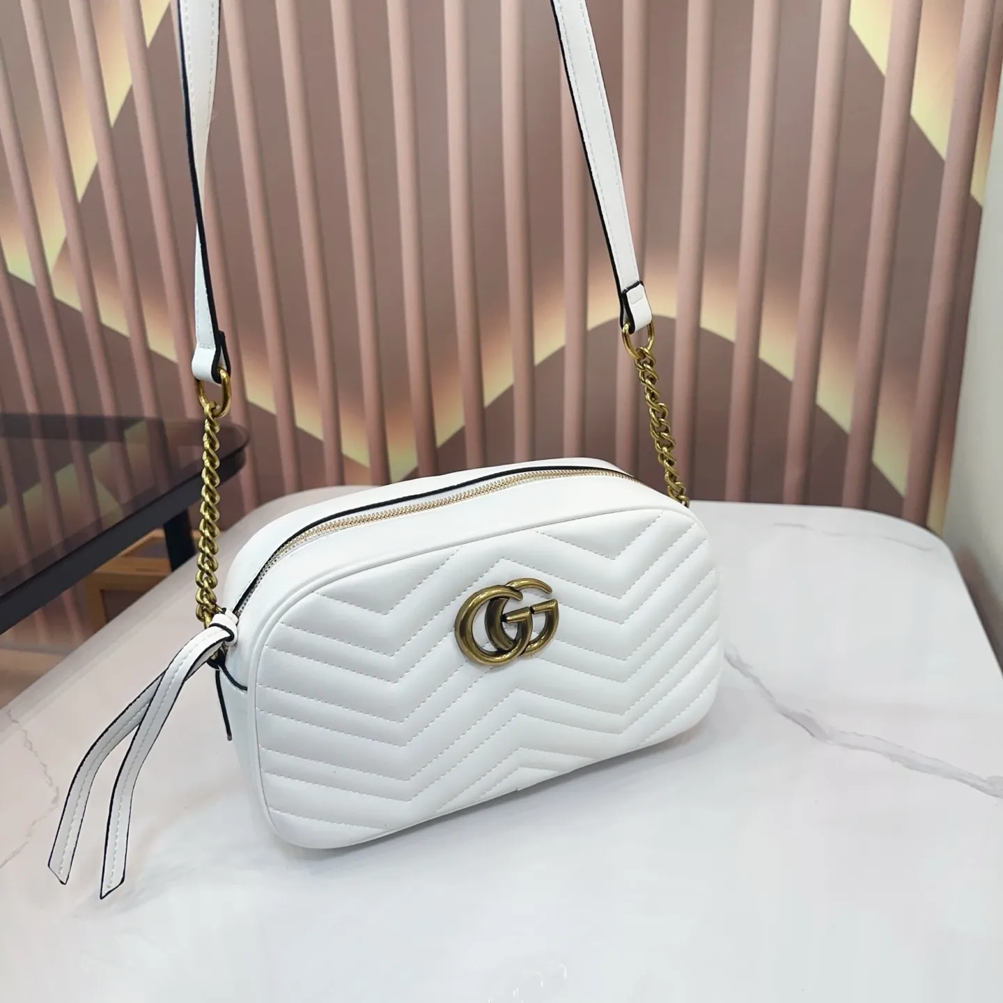 p100 配折叠盒 酷奇Guccimarmont经典款黑色双G相机包全皮波浪纹腰包单肩包斜挎包拉链包！ 尺寸24.14cm。q