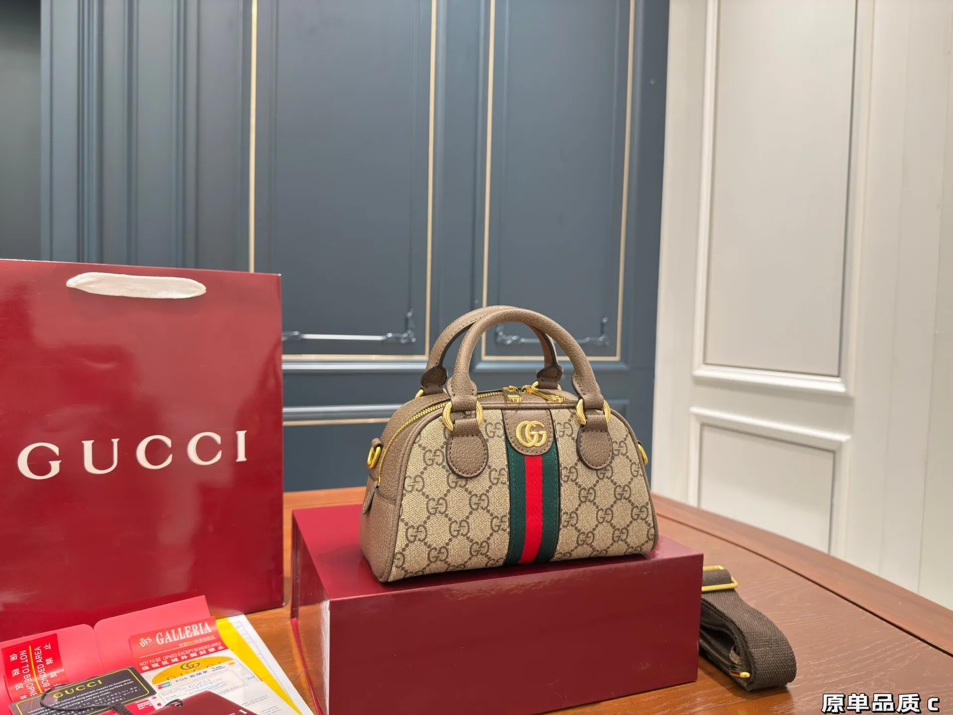 (飞机盒折叠盒⚠️)p165 Gucci 保龄球 枕头包 一整个被爱住拿捏舒适下午茶氛围日常百搭 经典简洁 尺寸:21.5 13