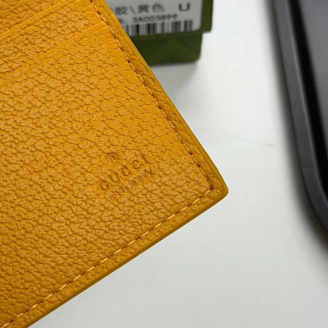 p75🎀GUCCI F08🎀颜色:黑胶/兰 啡胶/黄 啡胶/灰🎀尺寸:11*10*1.5 🎀GUCCl专柜最新款火爆登场!官网同步,精湛手工制作,实物拍摄,男女统用!