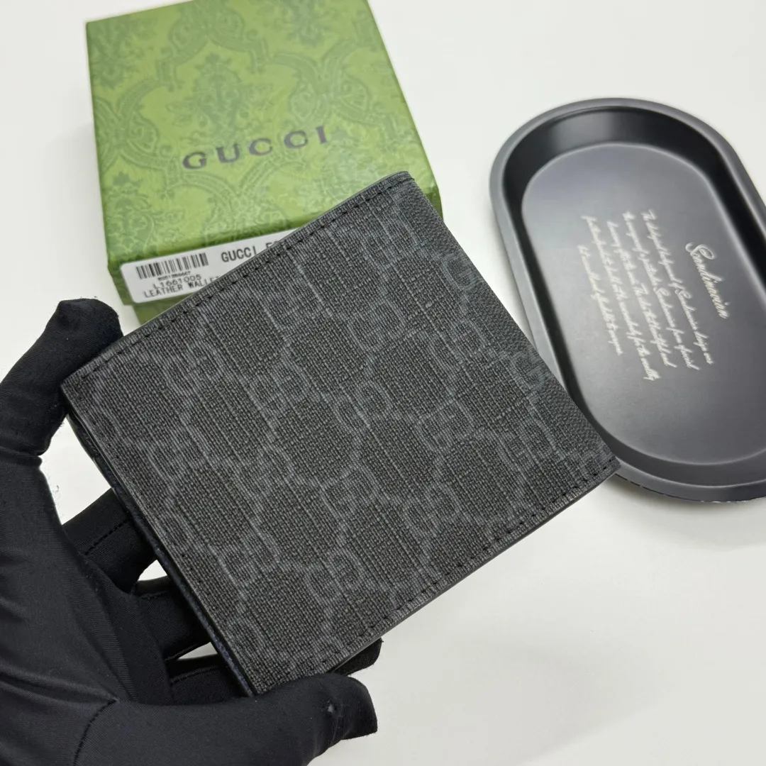 p75🎀GUCCI F08🎀颜色:黑胶/兰 啡胶/黄 啡胶/灰🎀尺寸:11*10*1.5 🎀GUCCl专柜最新款火爆登场!官网同步,精湛手工制作,实物拍摄,男女统用!