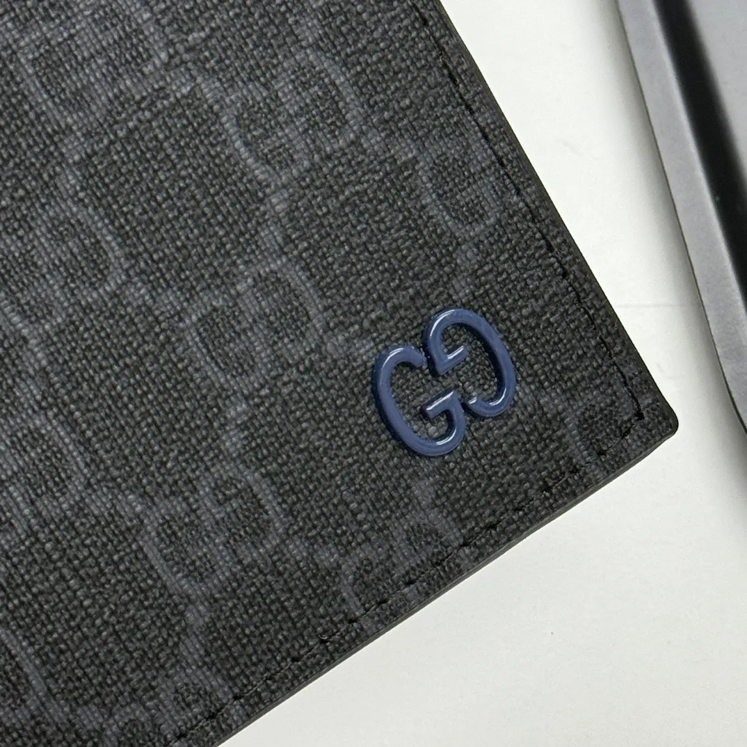 p75🎀GUCCI F08🎀颜色:黑胶/兰 啡胶/黄 啡胶/灰🎀尺寸:11*10*1.5 🎀GUCCl专柜最新款火爆登场!官网同步,精湛手工制作,实物拍摄,男女统用!