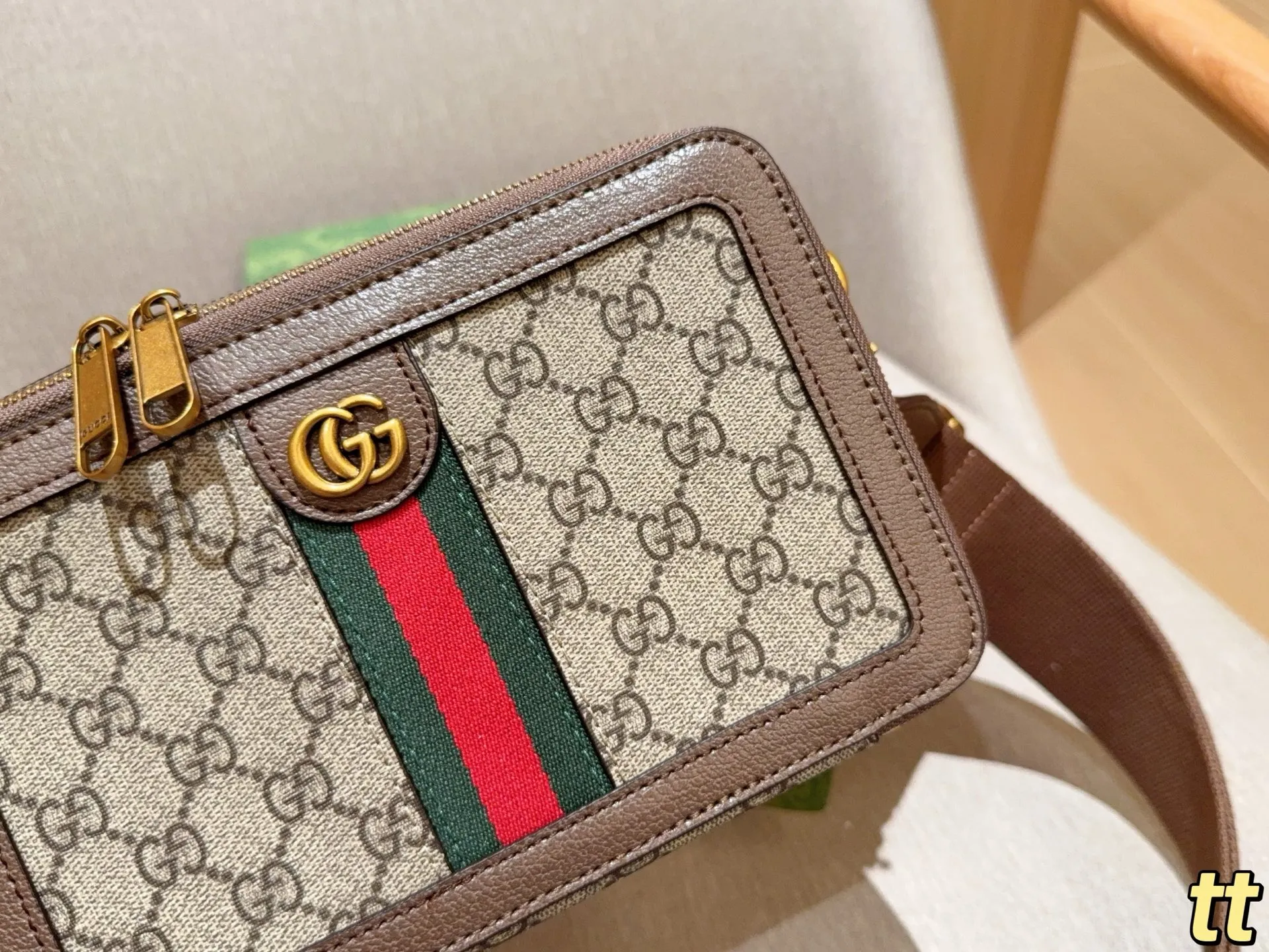 💰140 GUCCI古奇 Ophidia系列GG相机包 尺寸23&times;15&times;6 礼盒包装🎁