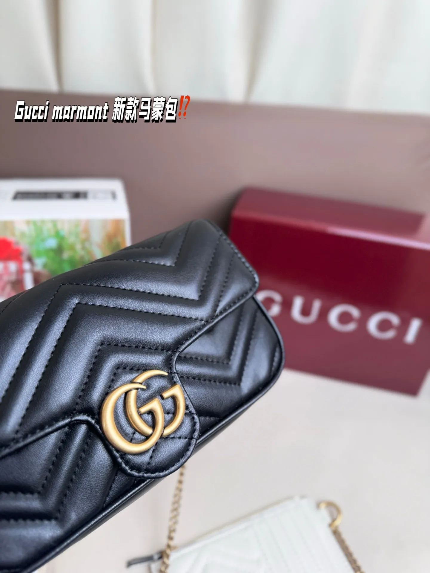 P170 size：22*13cm Gucci marmont 新款 一定要入手的小马蒙包 marmont最最经典的双G 升级版牛皮 皮质！五金！对纹！完美！