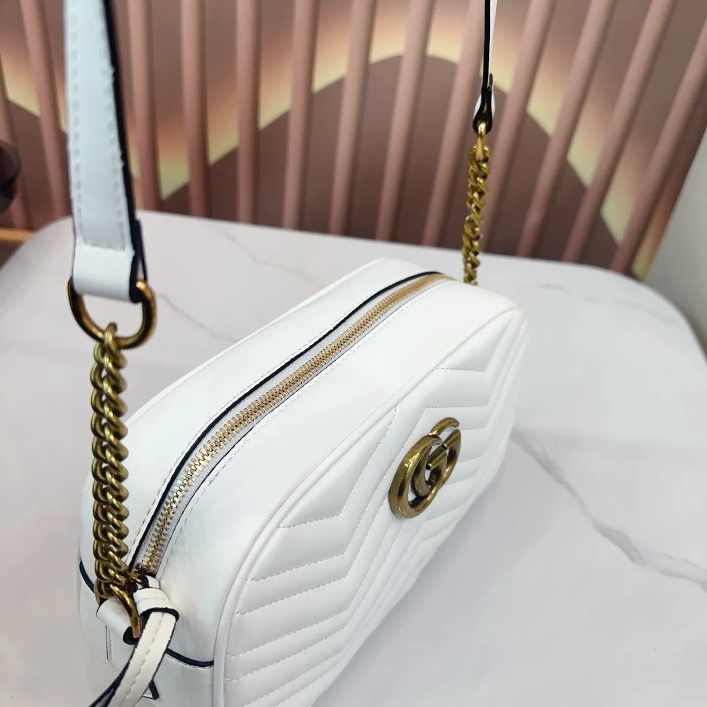 p100 配折叠盒 酷奇Guccimarmont经典款黑色双G相机包全皮波浪纹腰包单肩包斜挎包拉链包！ 尺寸24.14cm。q