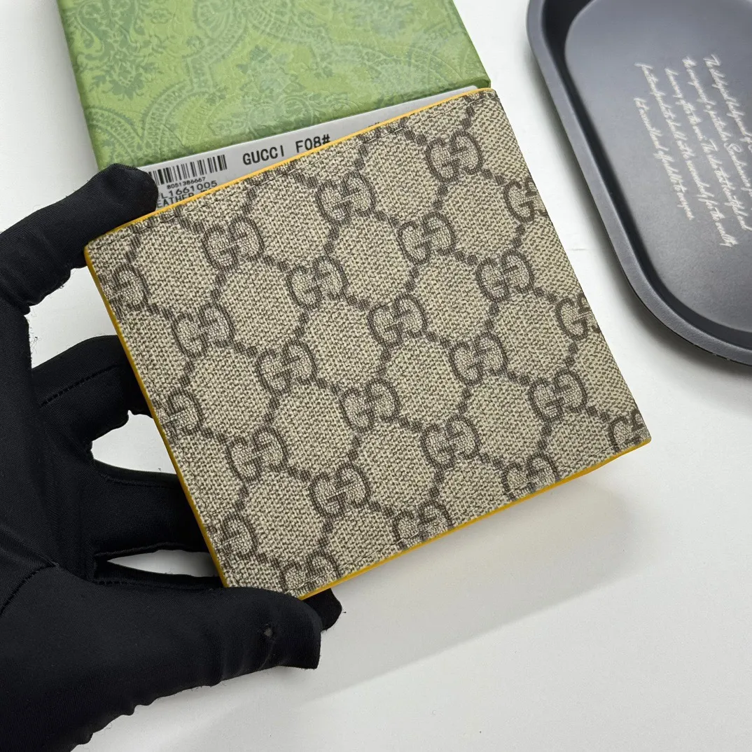 p75🎀GUCCI F08🎀颜色：黑胶／兰 啡胶／黄 啡胶／灰🎀尺寸：11*10*1.5 🎀GUCCl专柜最新款火爆登场！官网同步，精湛手工制作，实物拍摄，男女统用！