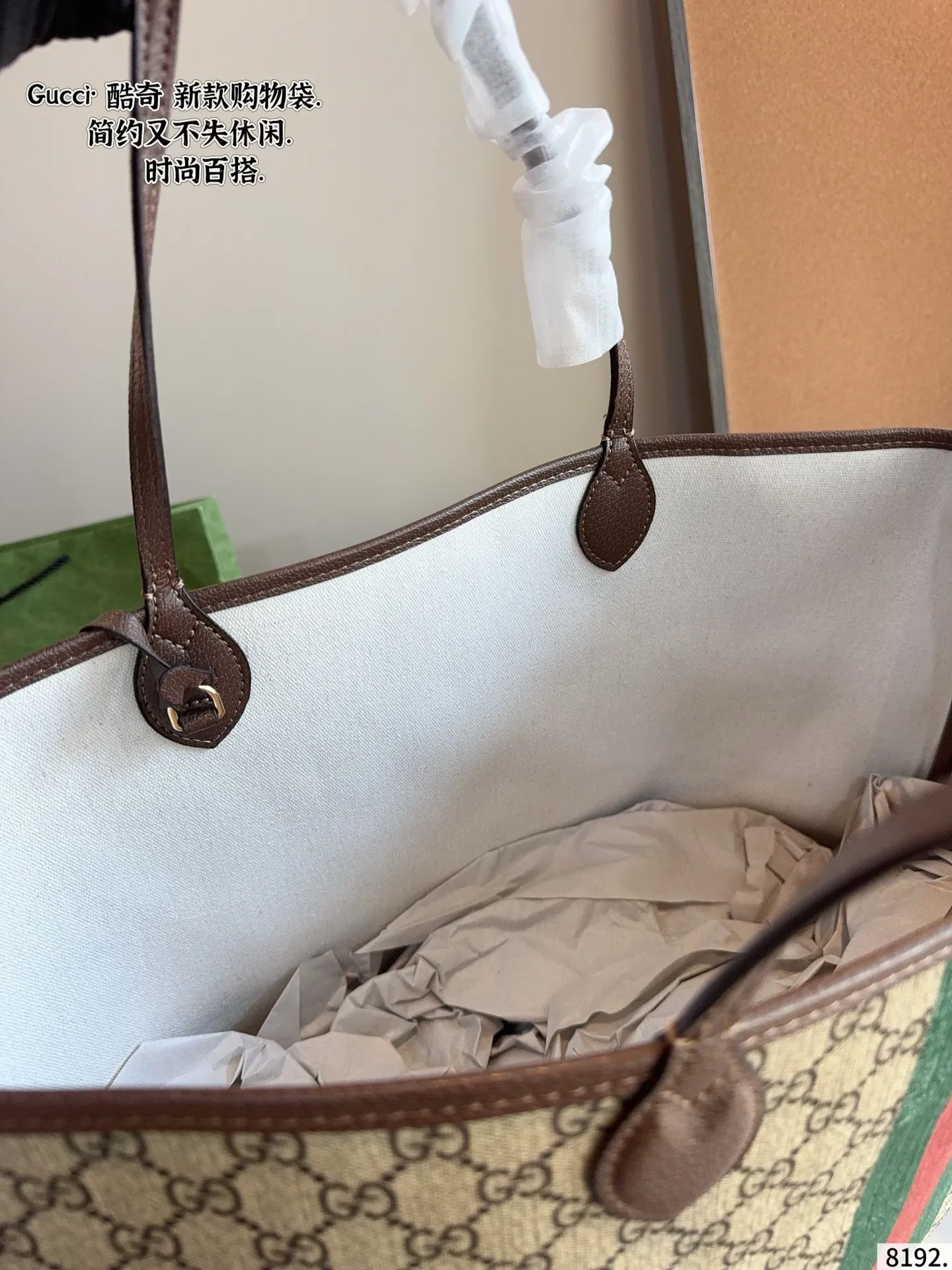 p175p170 Gucci古驰Exquisite饰双G 购物袋 最新款💋GUCCI枕头 市场独家新款，古奇醉新爆款，醉新元素，包现货‼️原厂订制五金，进口牛皮搭配GG胶料.～尺寸：40*9*32/26*13*22cm