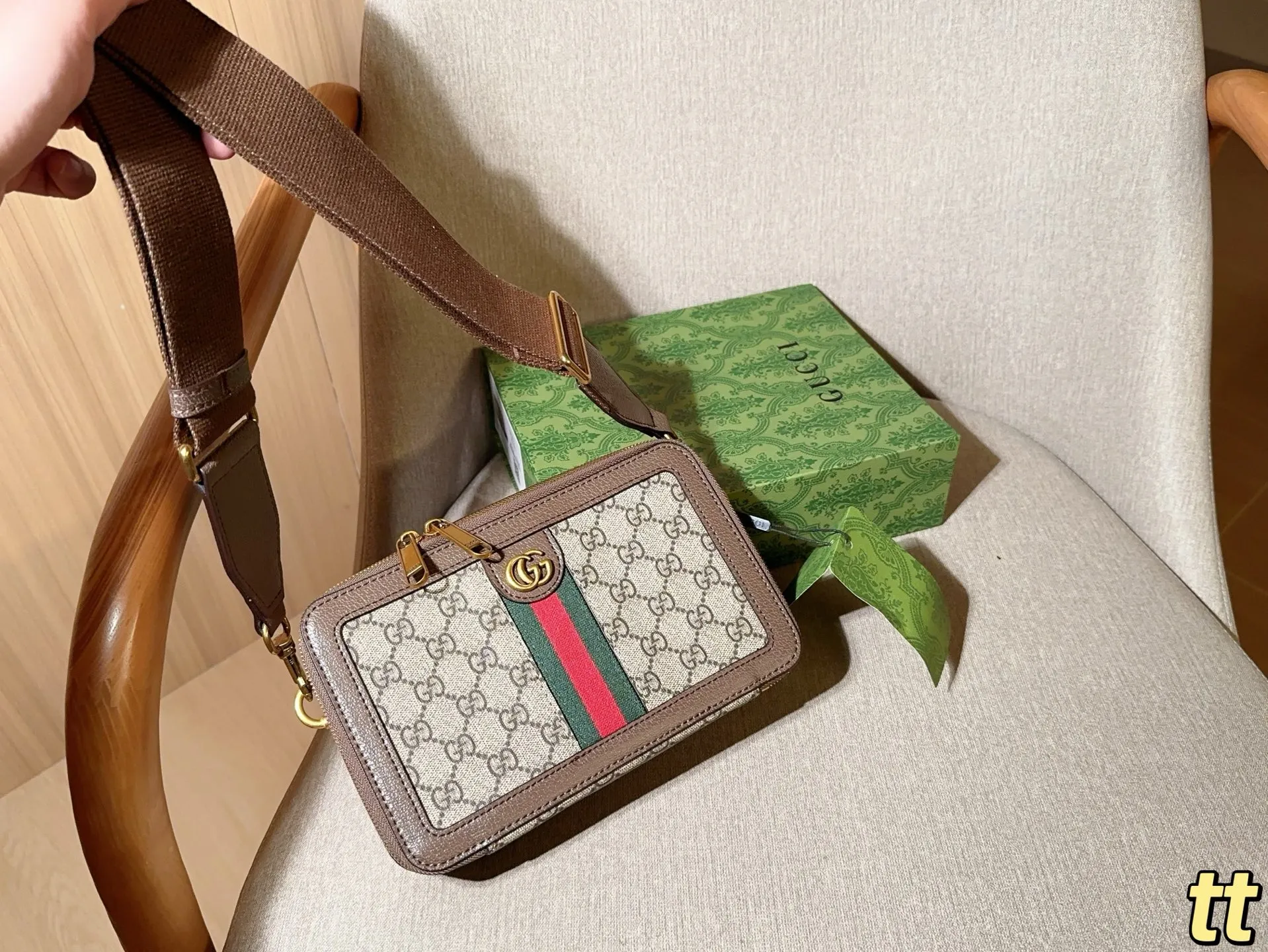 💰140 GUCCI古奇 Ophidia系列GG相机包 尺寸23&times;15&times;6 礼盒包装🎁